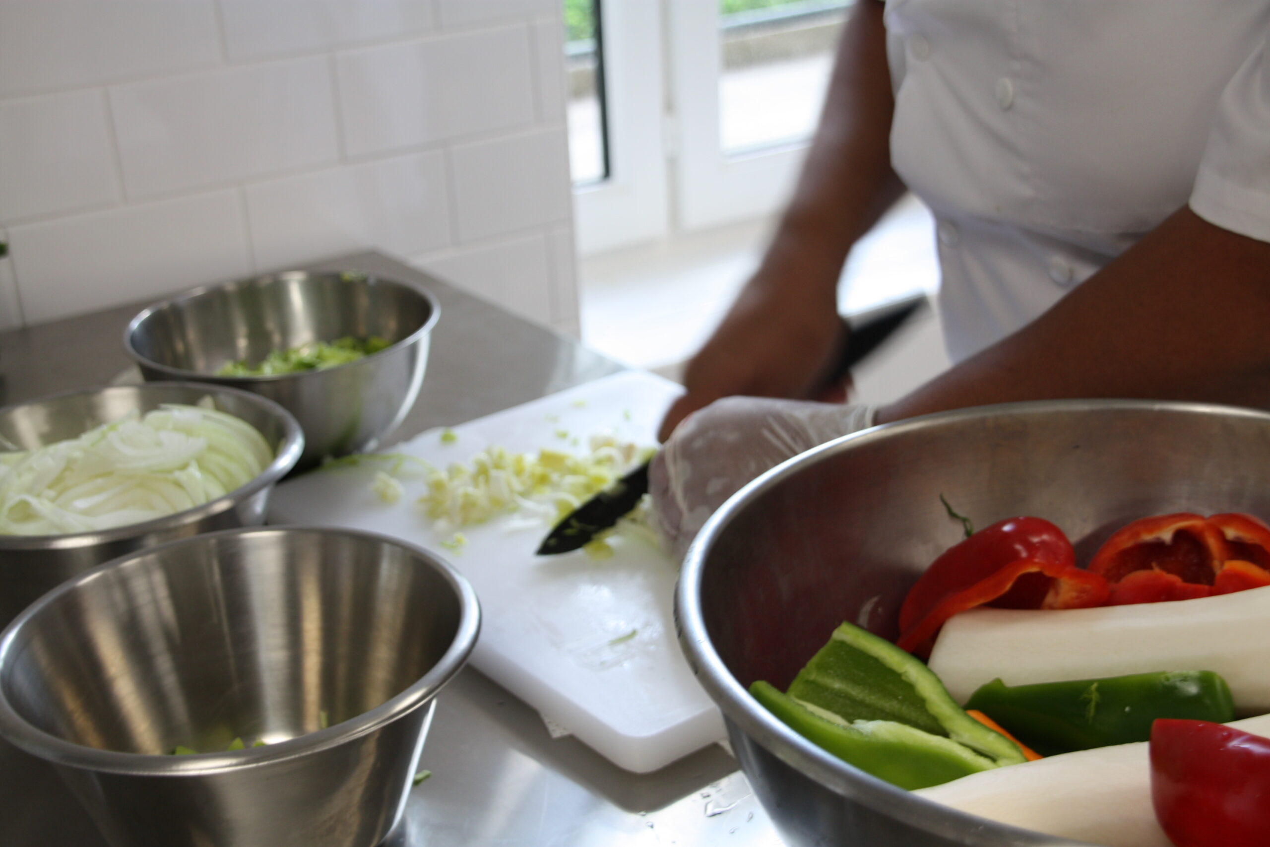 Foodlab-preparation-United-Kitchens-Chateau-de-nanterre